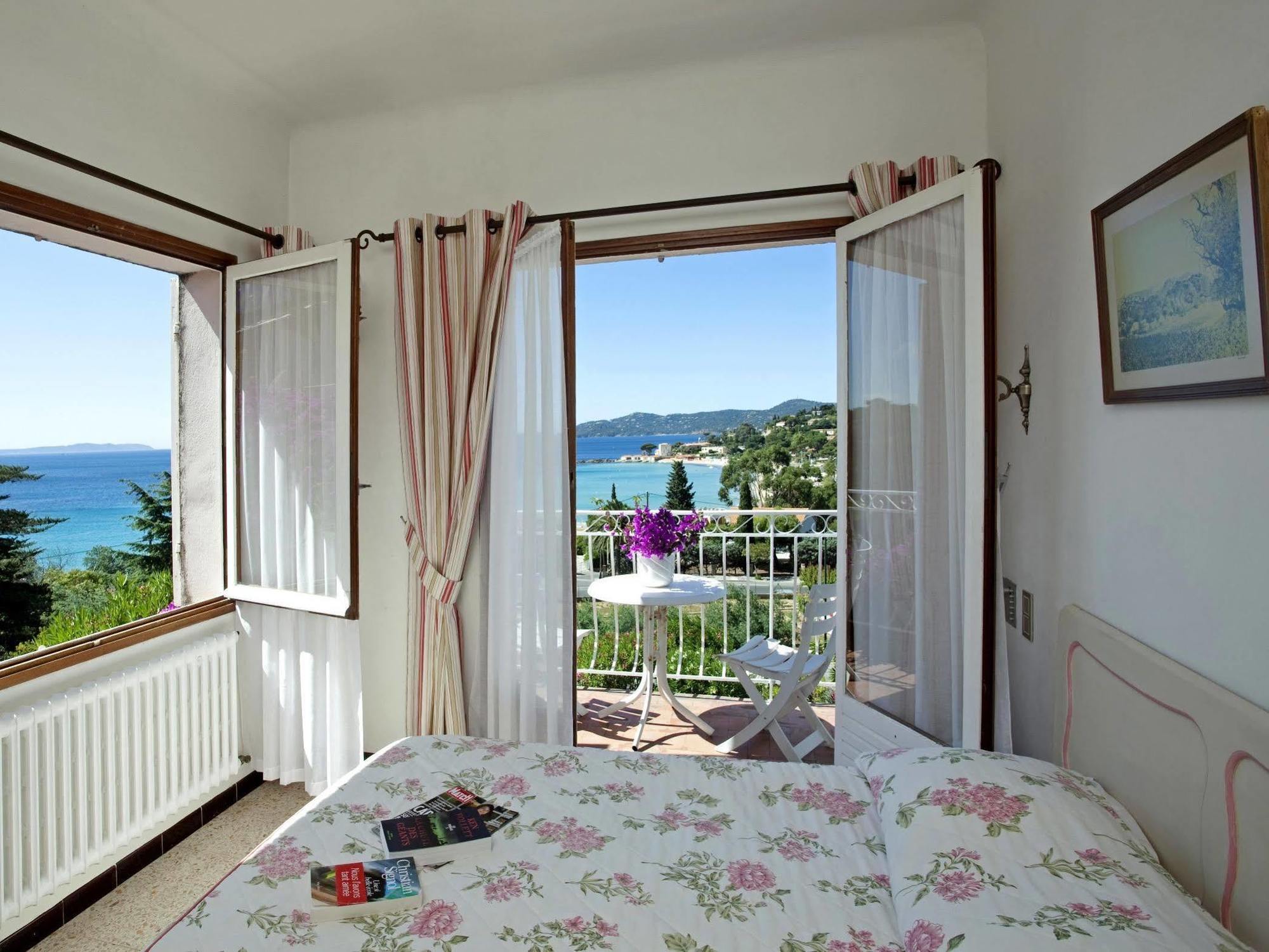 Hotel Belle Vue Le Lavandou Ngoại thất bức ảnh